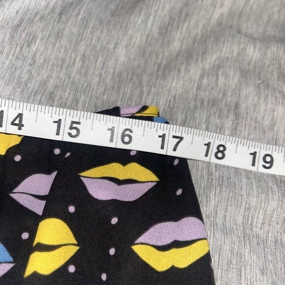 Anna Sui Black Multicolor Lip Print Ruffle Hem Retro Art Midi Skirt Size Large - Picture 7 of 8